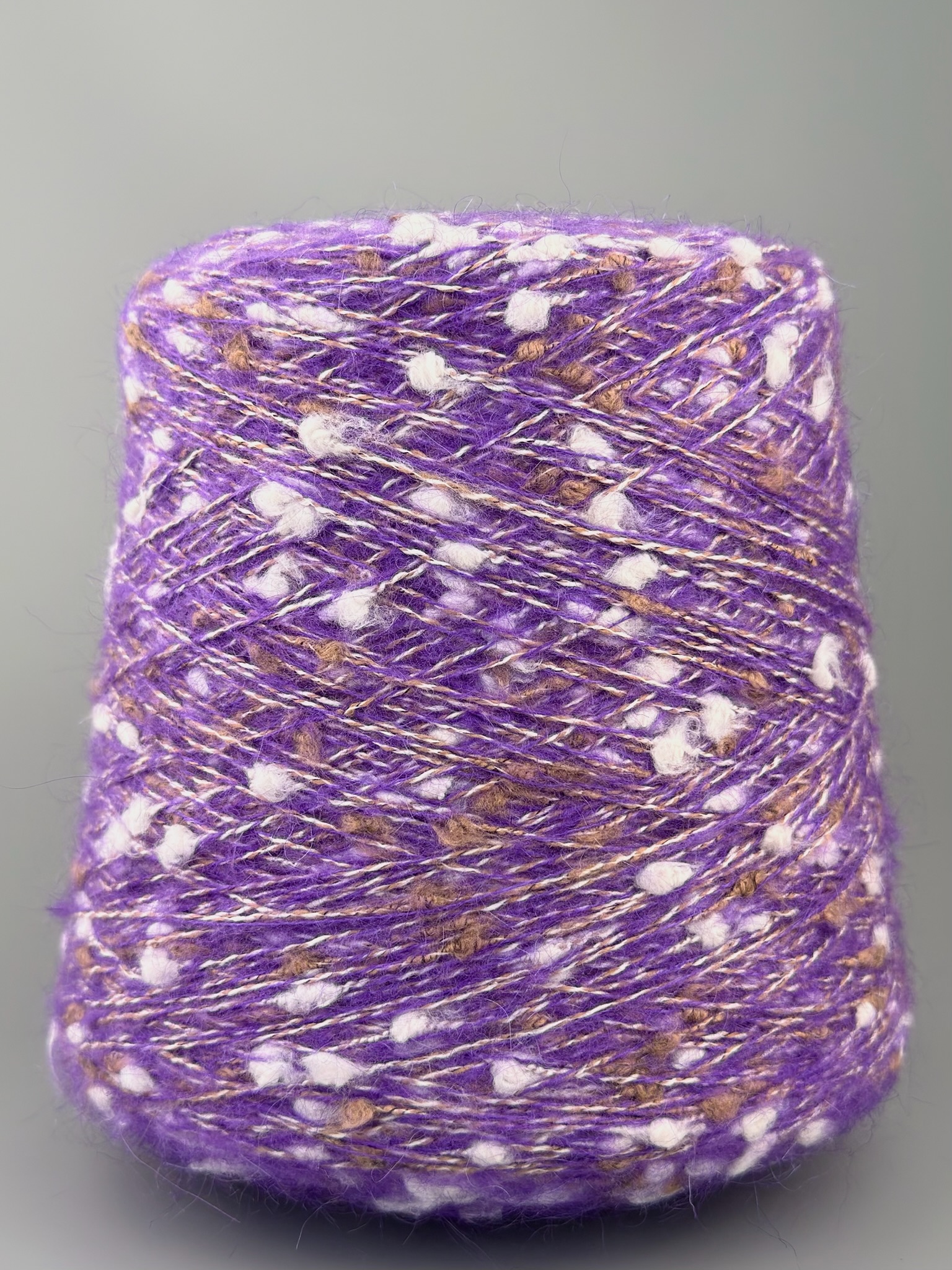 New Mill Fuego Nm 2500 – Fantasiegarn Bouclé mit Kaschmir, Wolle und Kid Mohair col. Violett foto 2